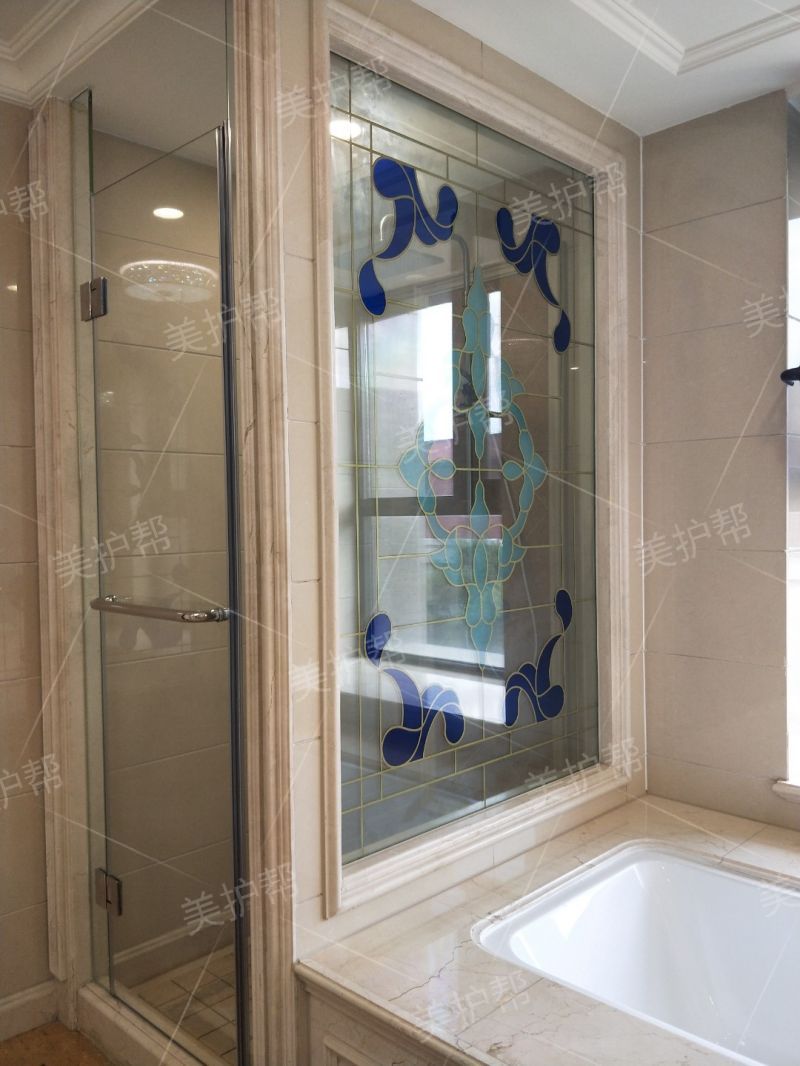 浴室玻璃